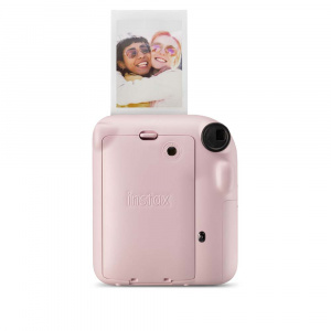 online-and-social-230111-instax-mini-12-blossom-pink-back-with-photo-0166-stack